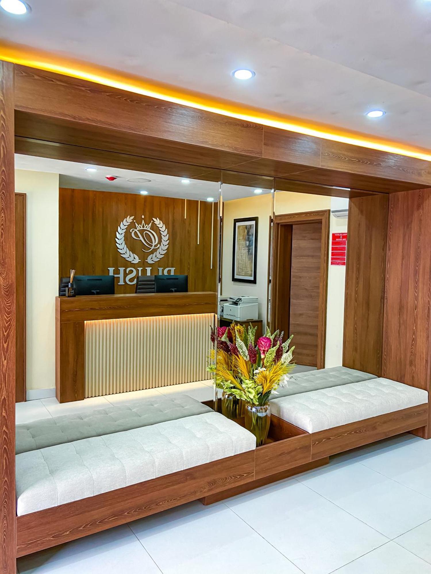Plush Hotel,Abuja Ngoại thất bức ảnh