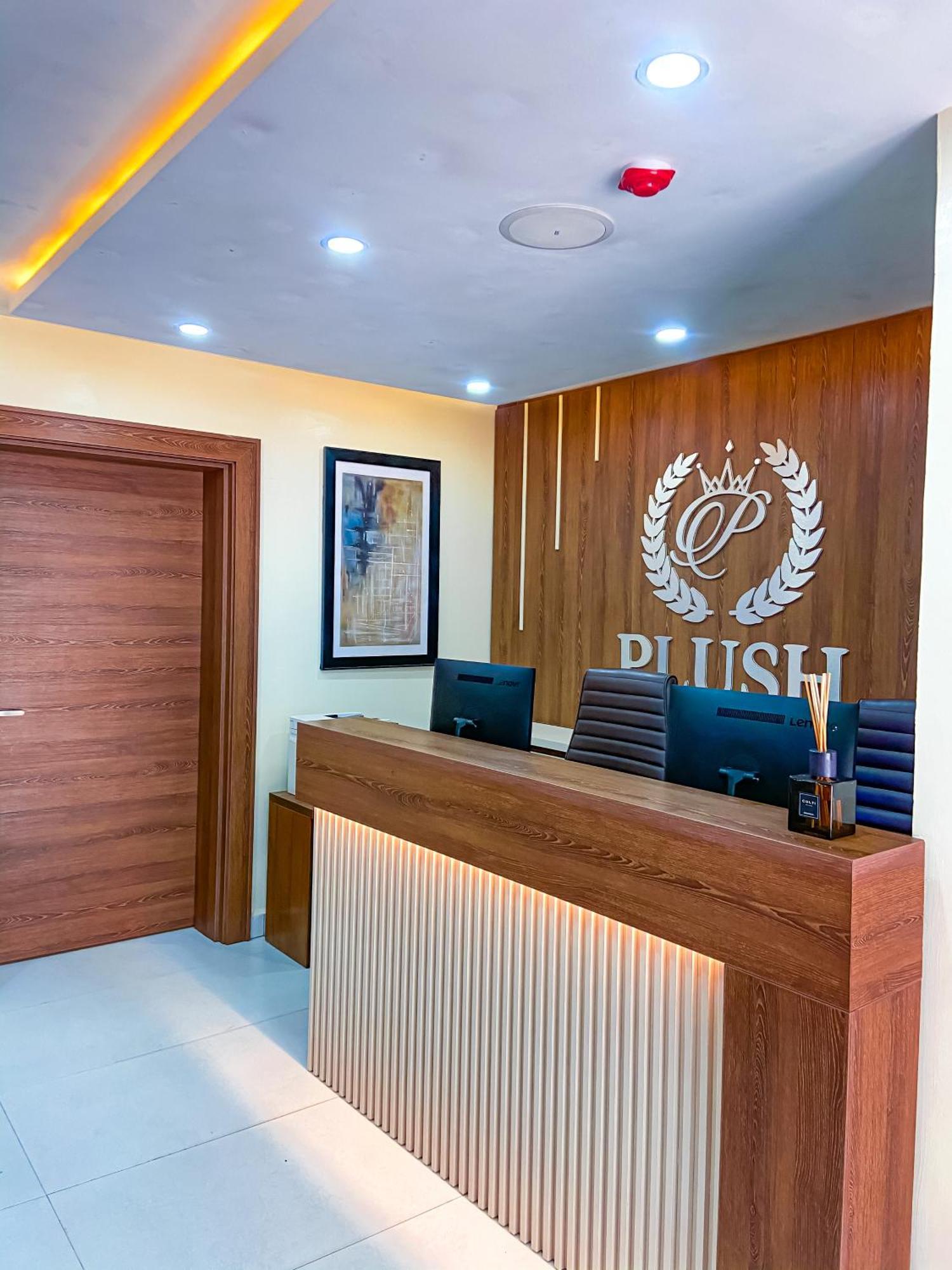 Plush Hotel,Abuja Ngoại thất bức ảnh
